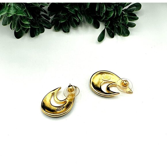 Elegant Black and Gold Teardrop Statement Earrings With Curved Design by Trafari - Picture 3 of 3